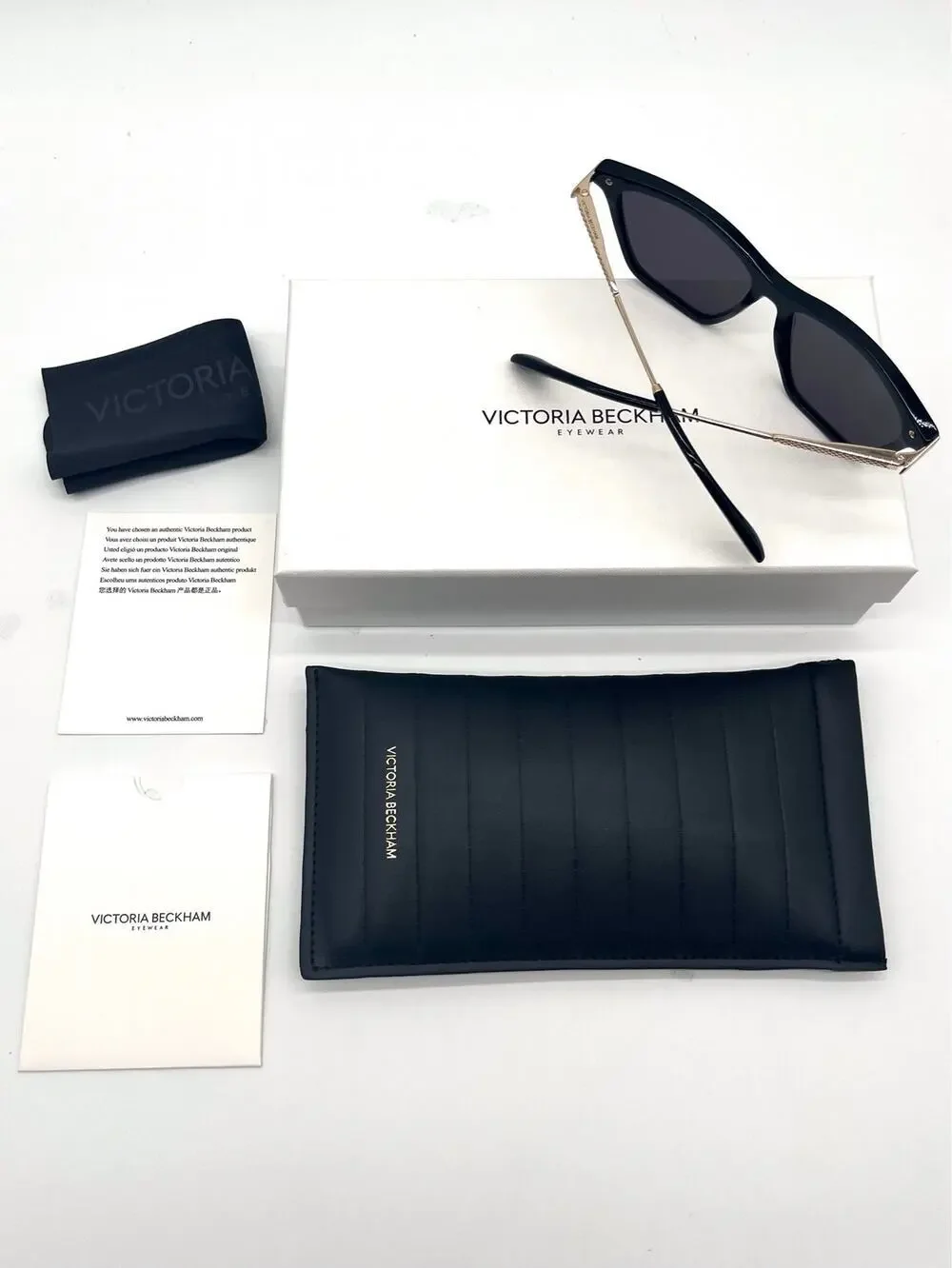 VICTORIA BECKHAM Cat Eye Sunglasses Full Inclusion, Black